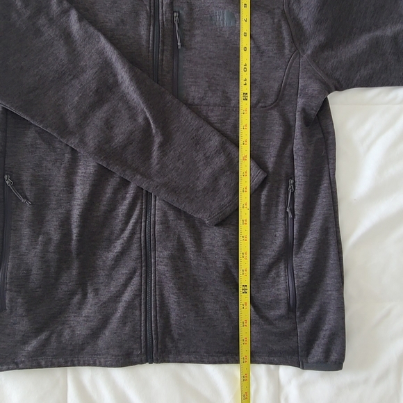 NWOT! The North Face Men’s “Canyonlands Hoodie” in Dark Grey Heather!  Sold out! - Picture 8 of 8